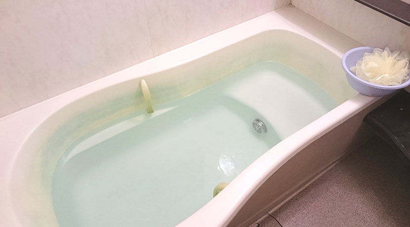 お風呂用の保温器4つ、お風呂に追い焚き機能がない場合にもお湯が保温できます。