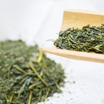 乾燥剤としての役割も持つ、計量スプーン CHA-SAJI(ソイル/SOIL)。