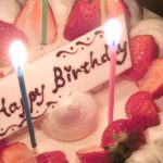 ウォールステッカー 静電気 お誕生日柄 カラー(ミドリ)